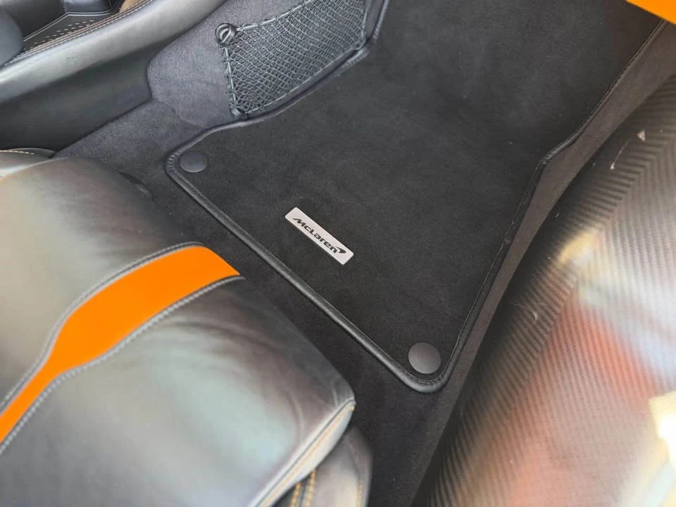2018 McLaren 570S - Image 9 of 10