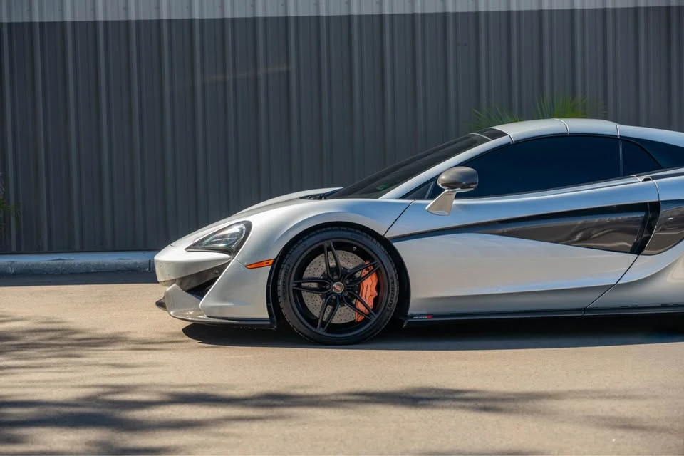 2018 McLaren 570S - Image 7 of 17