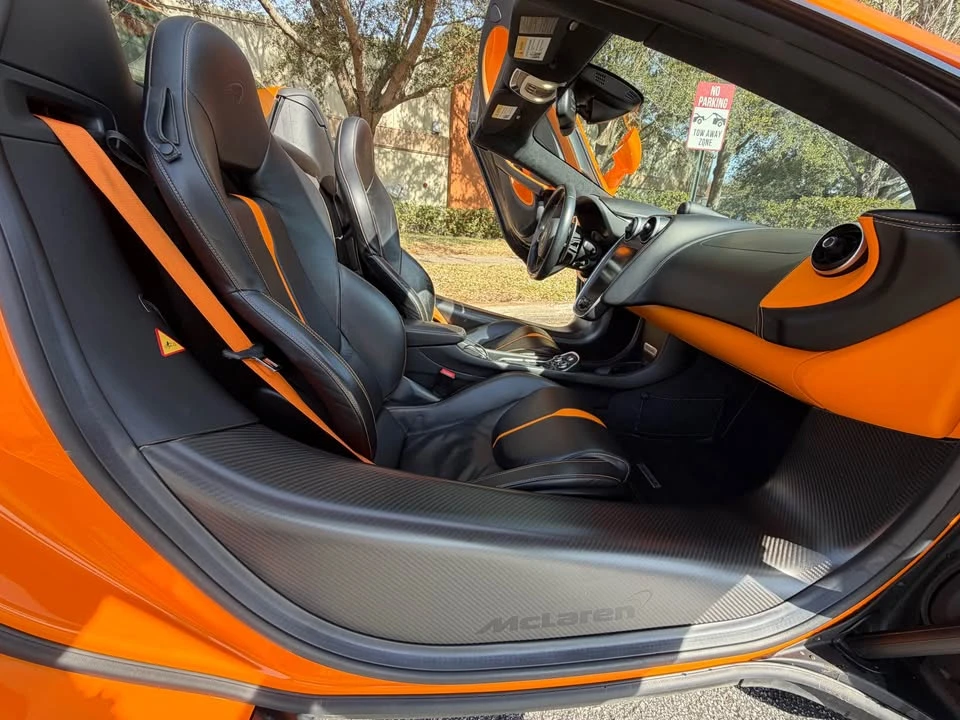 2018 McLaren 570S - Image 11 of 19