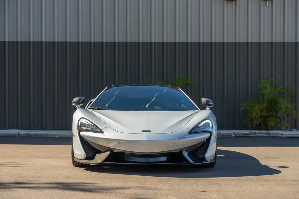 2018 McLaren 570S - Image 5 of 15