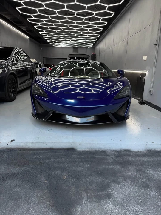 2018 McLaren 570S - Image 11 of 17