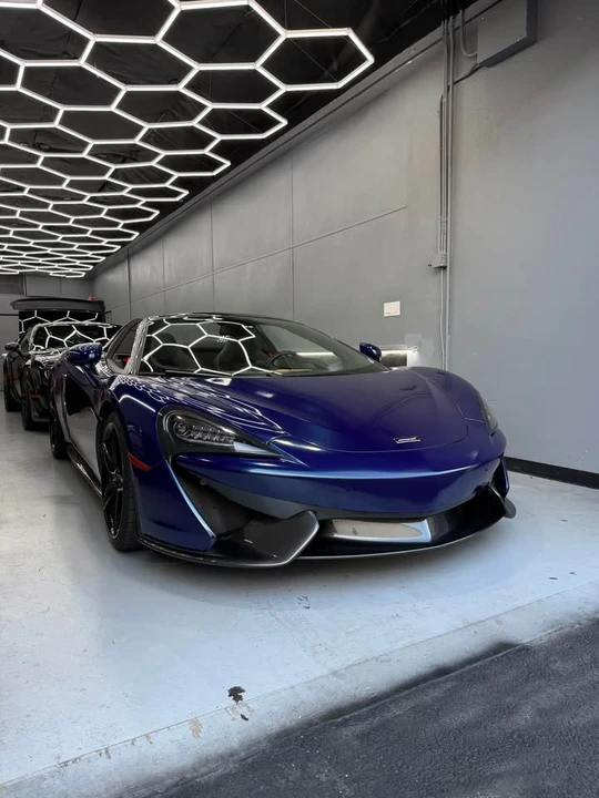 2018 McLaren 570S - Image 10 of 17
