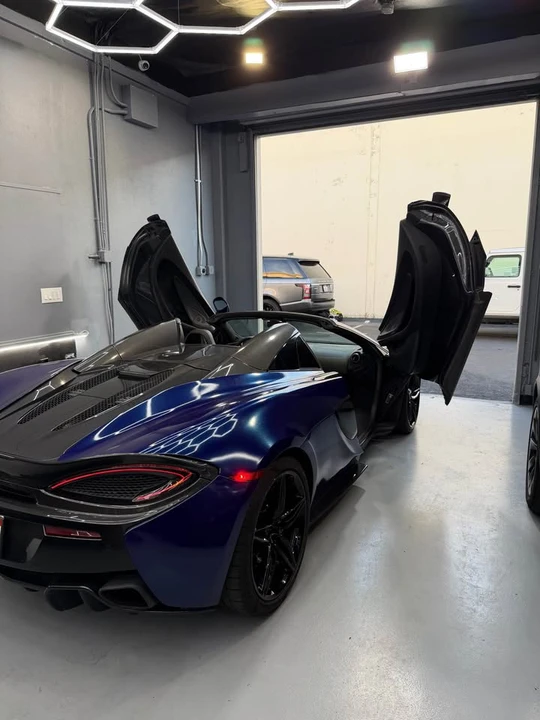 2018 McLaren 570S - Image 15 of 17