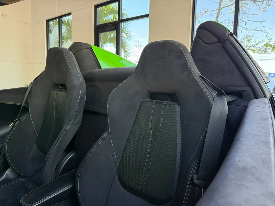2018 McLaren 570S - Image 12 of 18