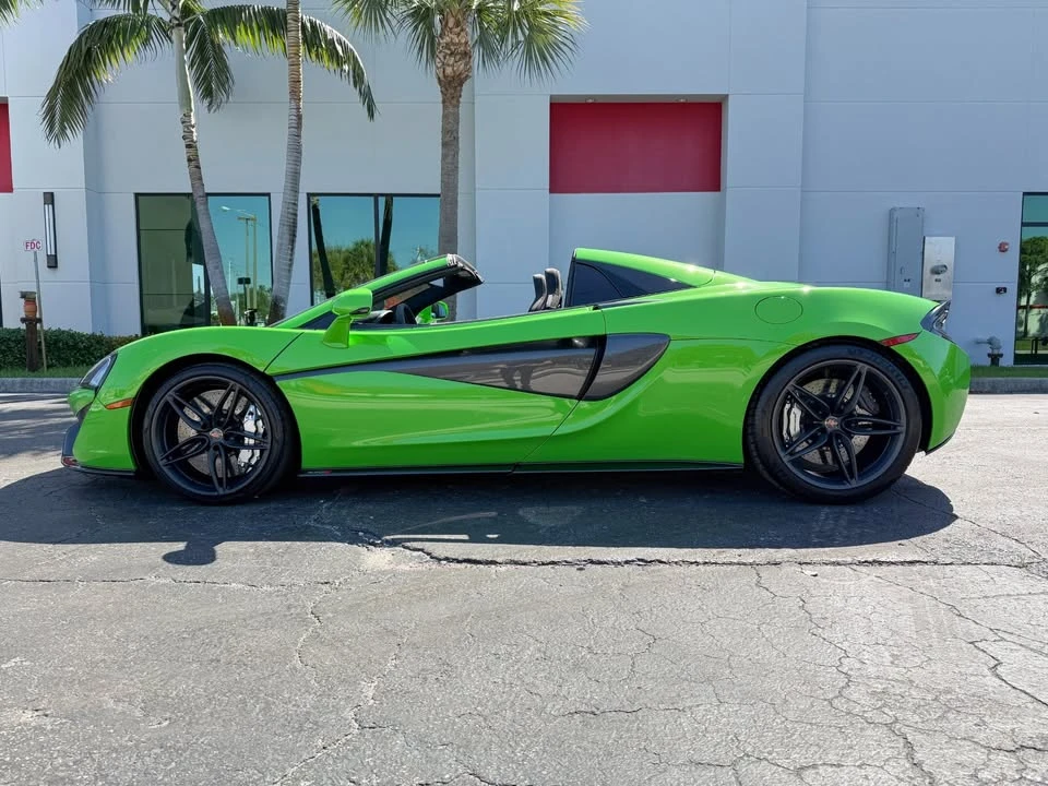 2018 McLaren 570S - Image 7 of 18