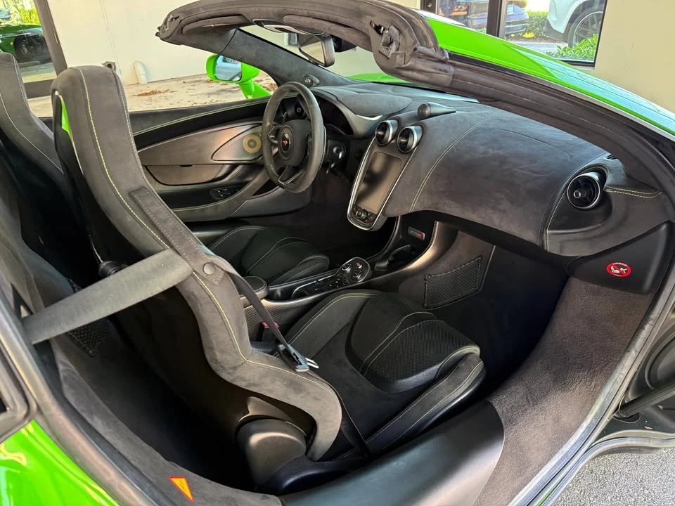 2018 McLaren 570S - Image 16 of 18