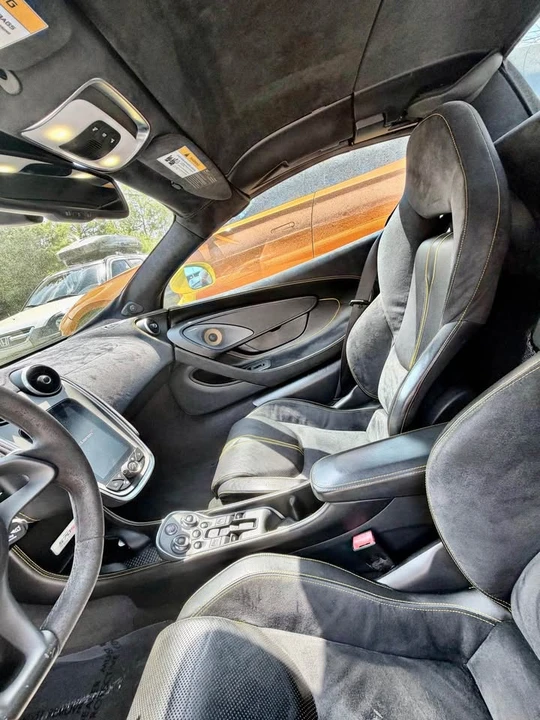 2018 McLaren 570S - Image 8 of 9