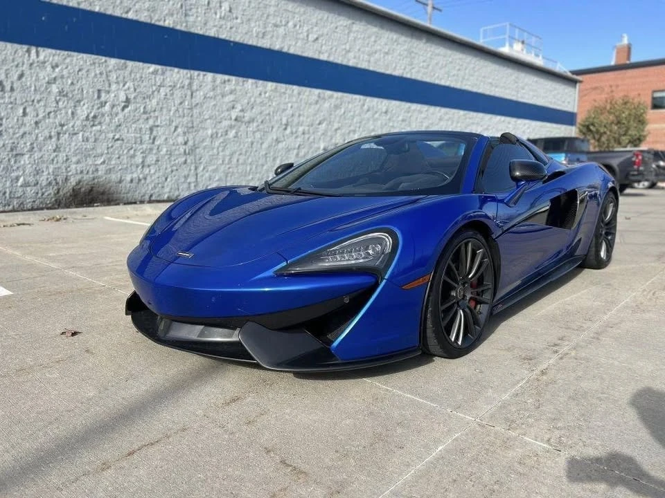 2018 McLaren 570S - Image 2 of 16