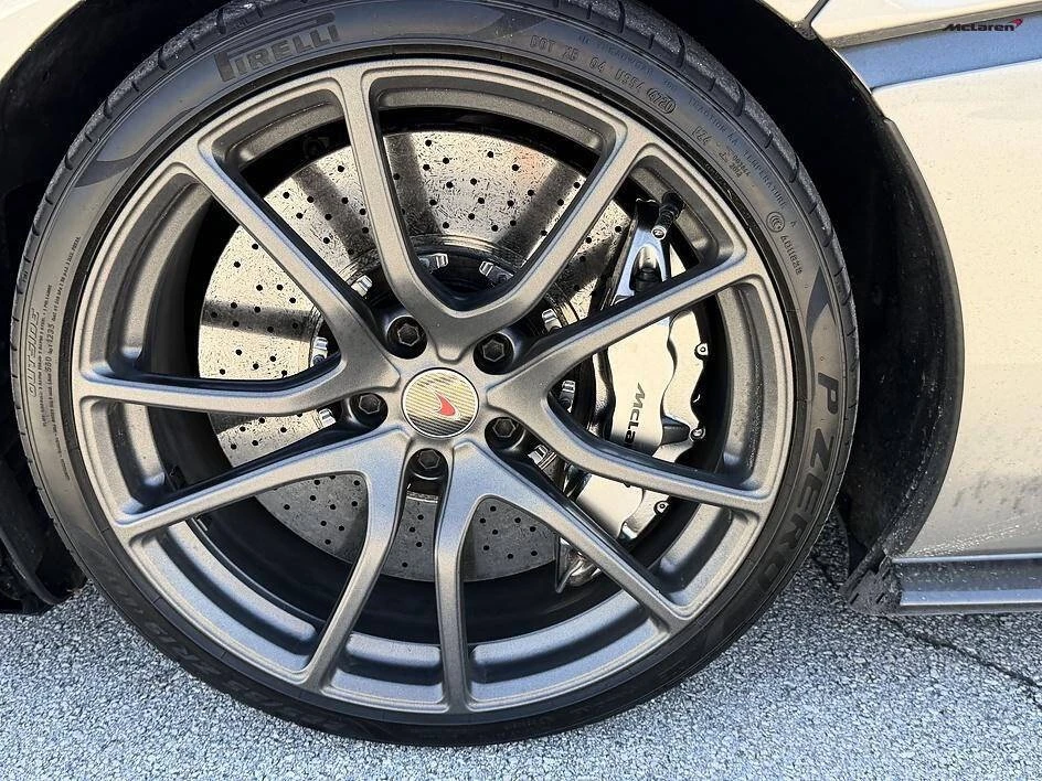 2018 McLaren 570S - Image 16 of 20
