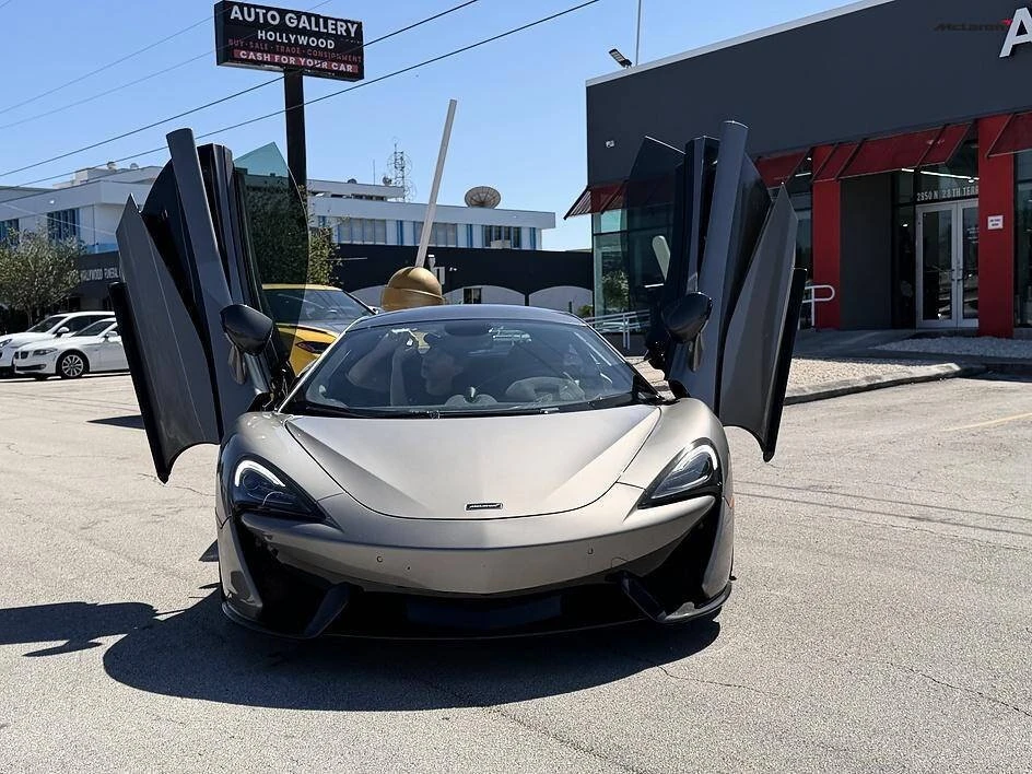 2018 McLaren 570S - Image 10 of 20