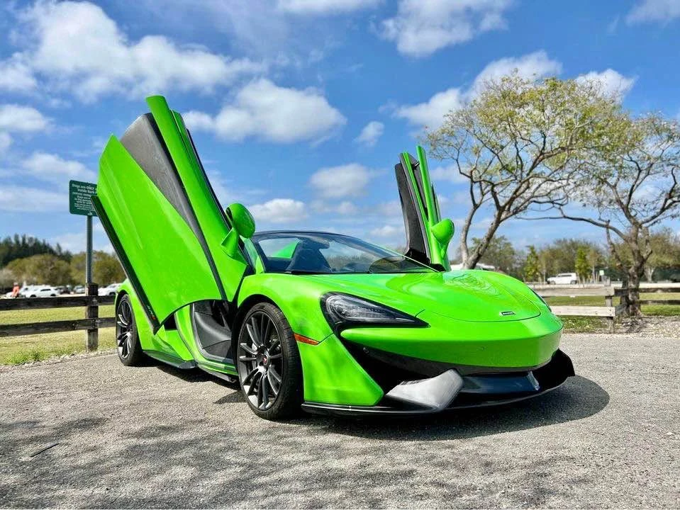 2018 McLaren 570S - Image 14 of 17