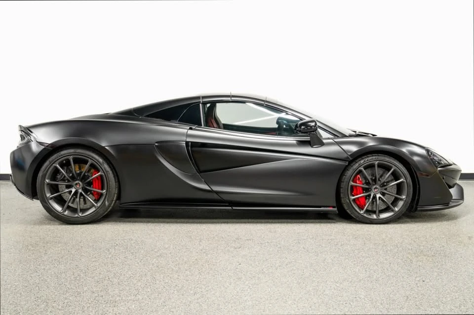 2018 McLaren 570S - Image 11 of 15