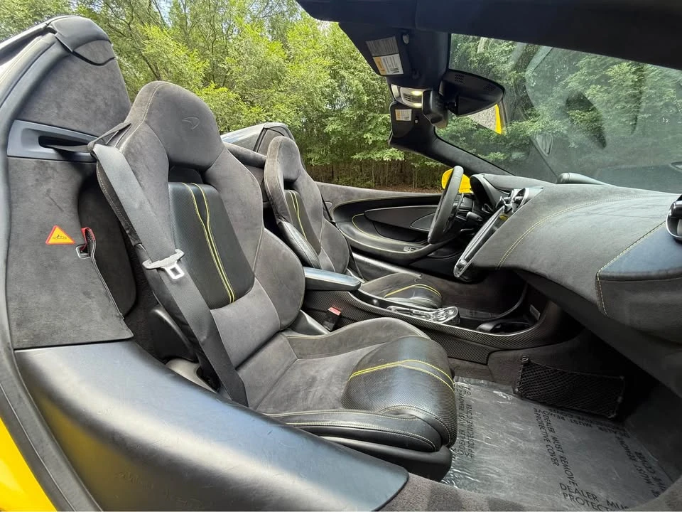 2018 McLaren 570S - Image 11 of 20