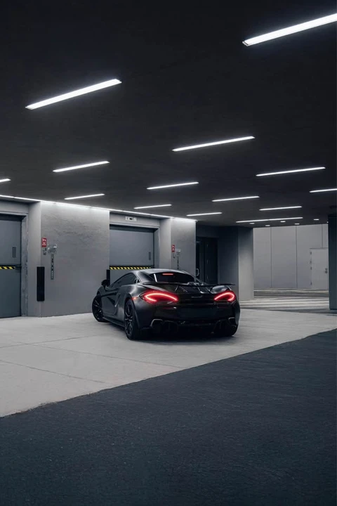 2018 McLaren 570S - Image 7 of 9