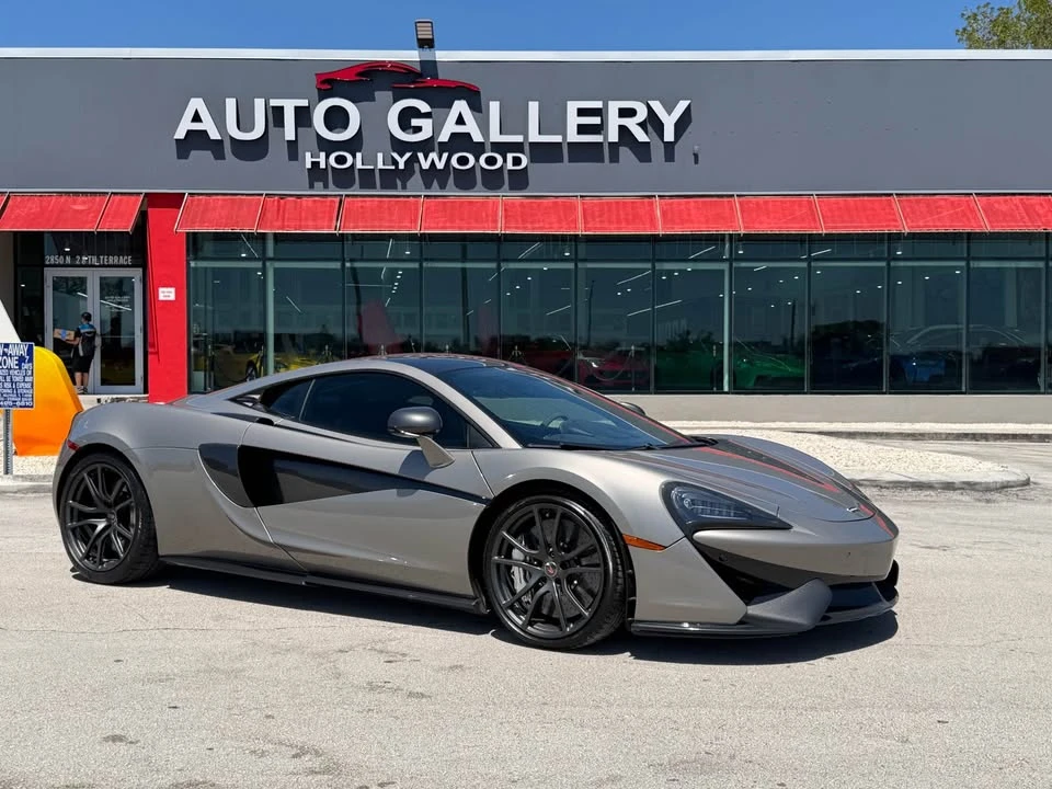 2018 McLaren 570S - Image 2 of 12