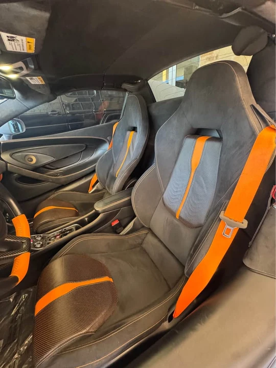 2018 McLaren 570S - Image 9 of 11