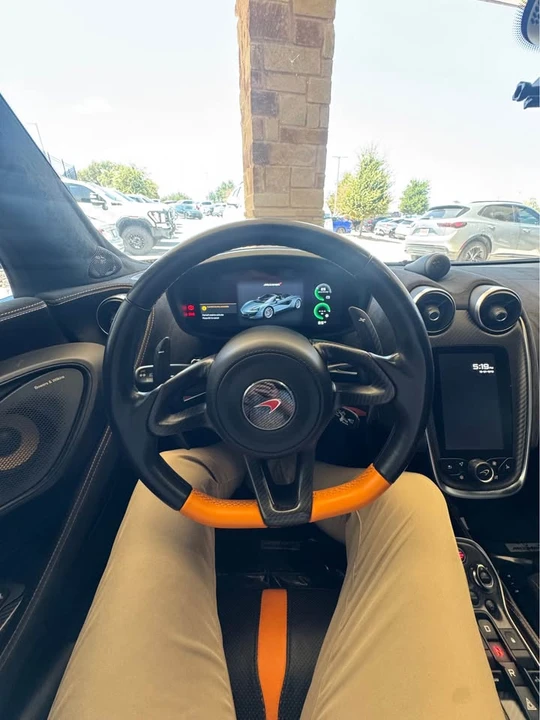 2018 McLaren 570S - Image 10 of 11