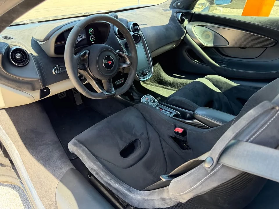2018 McLaren 570S - Image 12 of 16