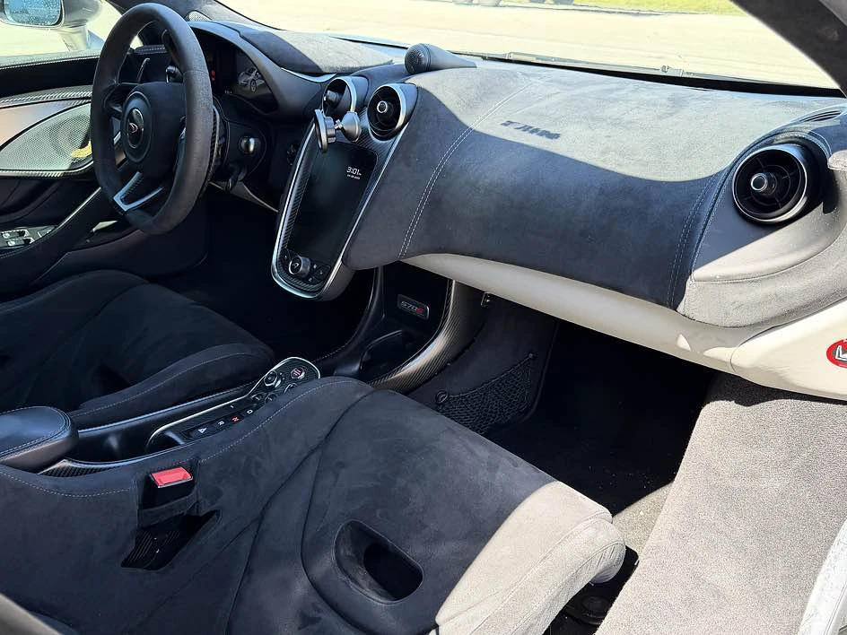 2018 McLaren 570S - Image 7 of 10