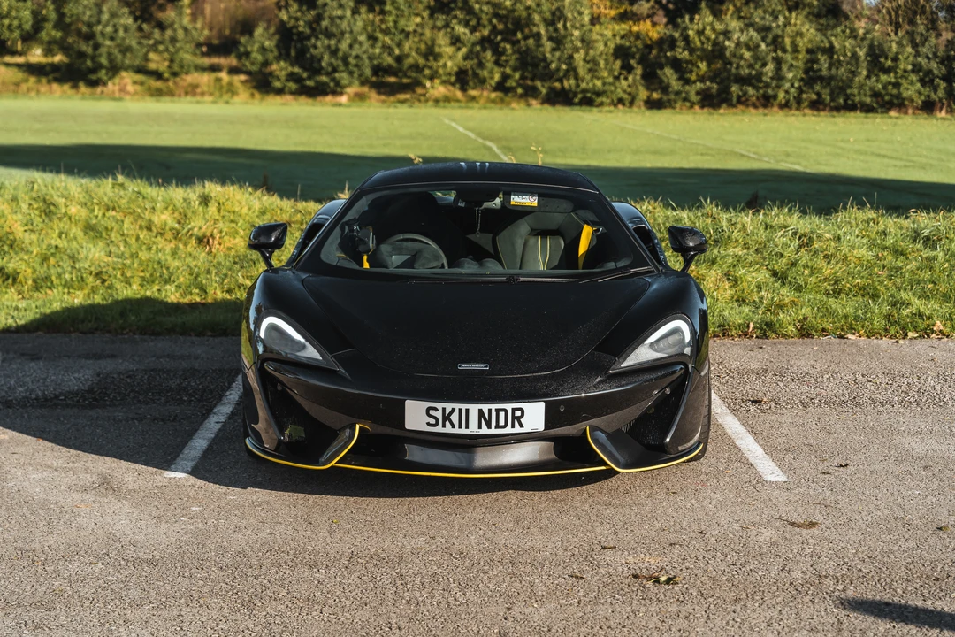 2018 McLaren 570S - Image 3 of 31