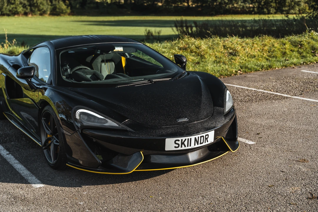 2018 McLaren 570S - Image 25 of 31