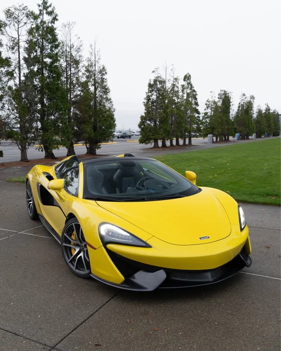 2018 McLaren 570S Spider - Image 2 of 11