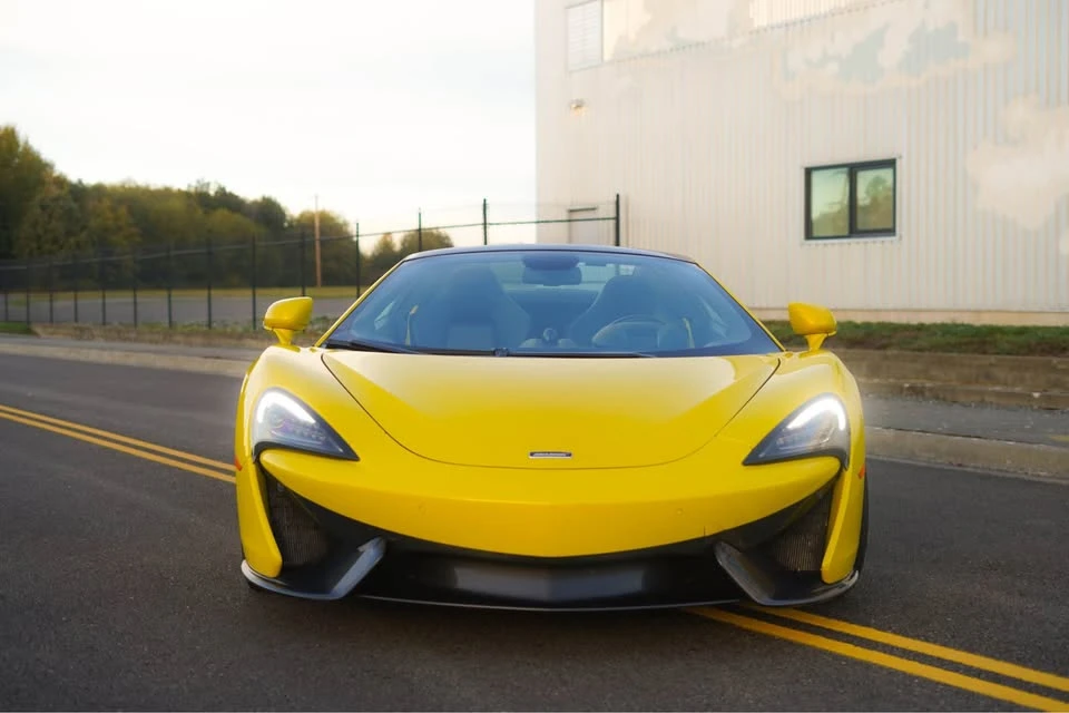 2018 McLaren 570S Spider - Image 9 of 11