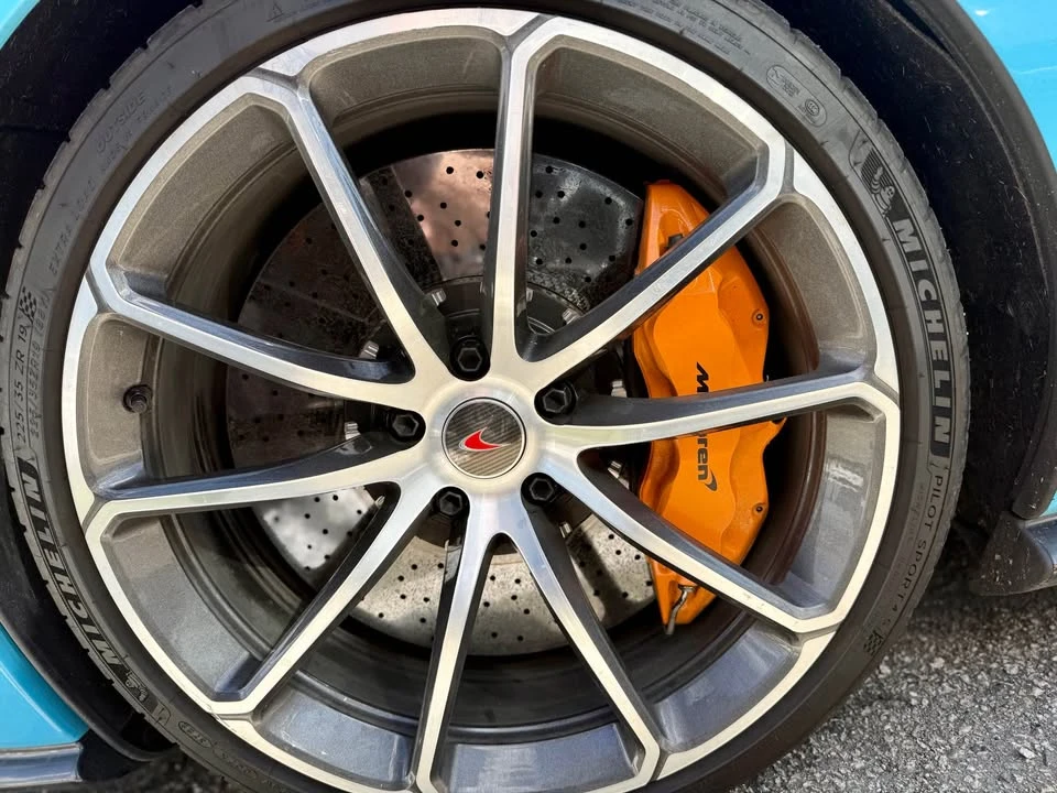 2018 McLaren 570S - Image 7 of 12