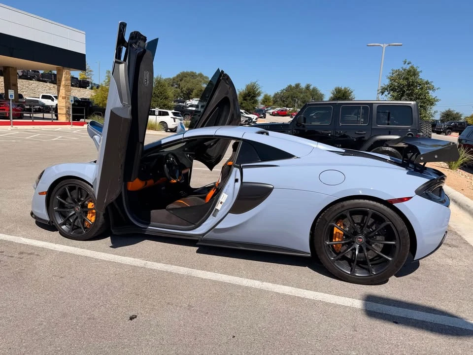 2018 McLaren 570S Spider - Image 8 of 16