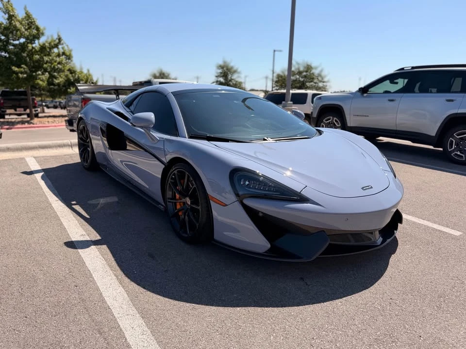 2018 McLaren 570S Spider - Image 13 of 16