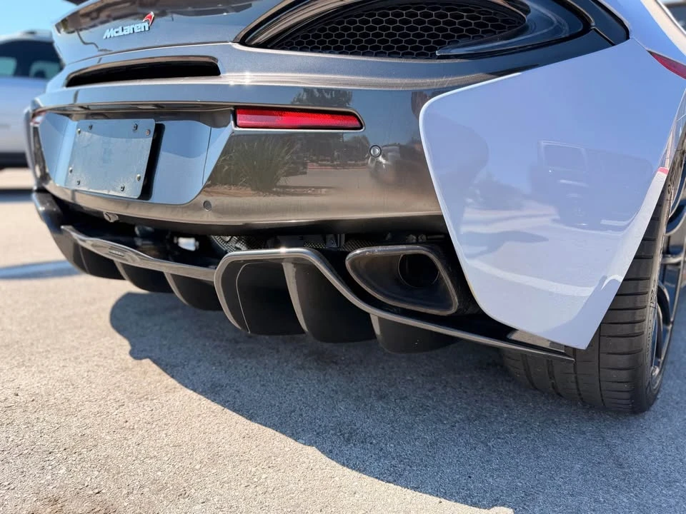 2018 McLaren 570S Spider - Image 14 of 16