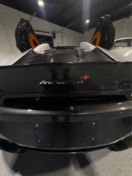 2018 McLaren 570S Spider - Image 9 of 10