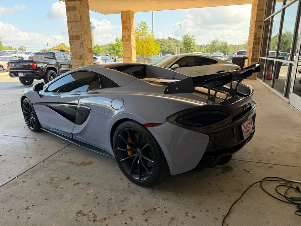 2018 McLaren 570S Spider - Image 3 of 13