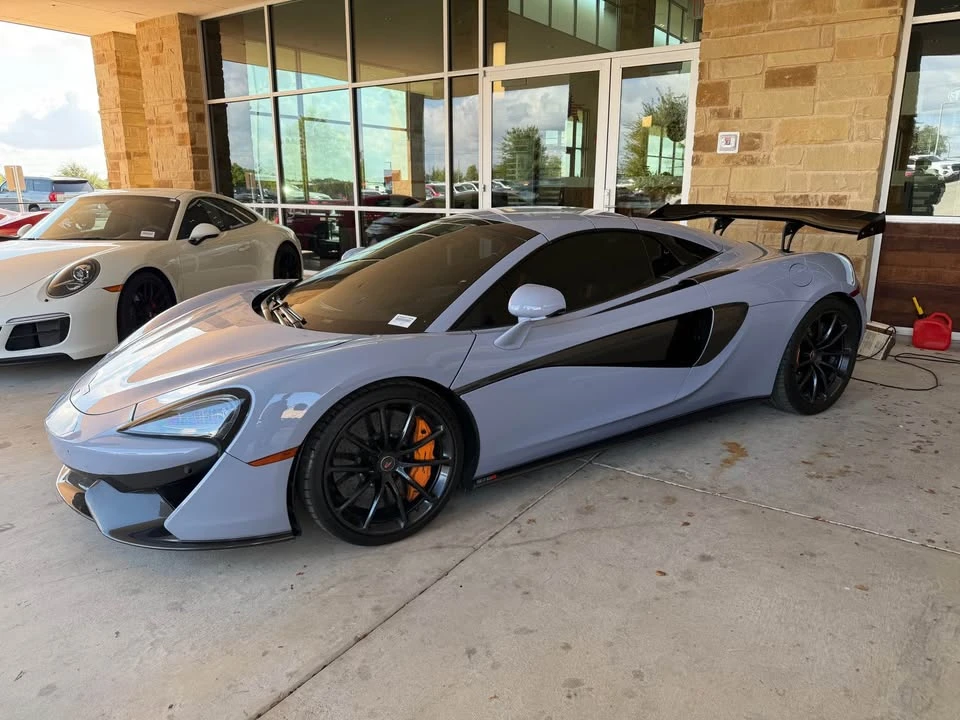 2018 McLaren 570S Spider - Image 2 of 13