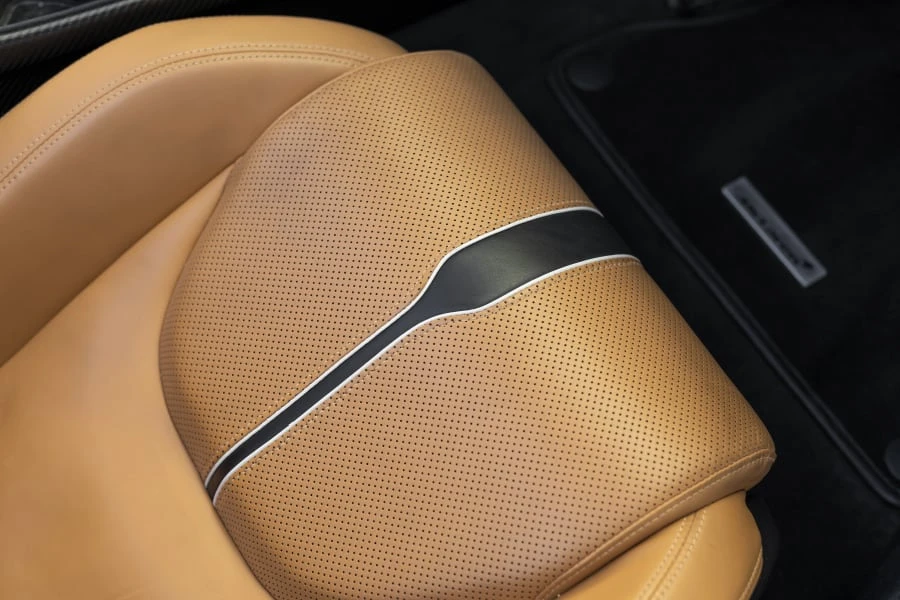 2018 McLaren 570S Spider - Image 21 of 29