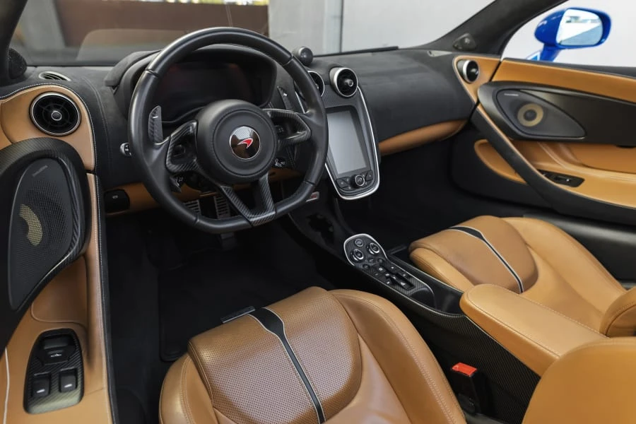 2018 McLaren 570S Spider - Image 3 of 29