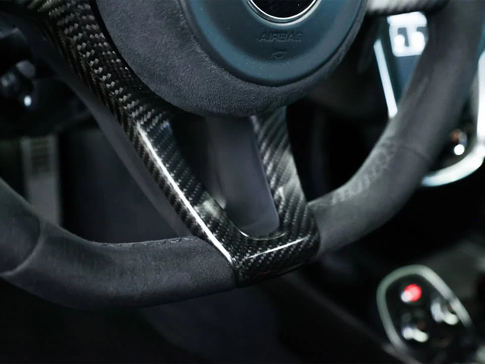 2018 McLaren 570GT - Image 17 of 20
