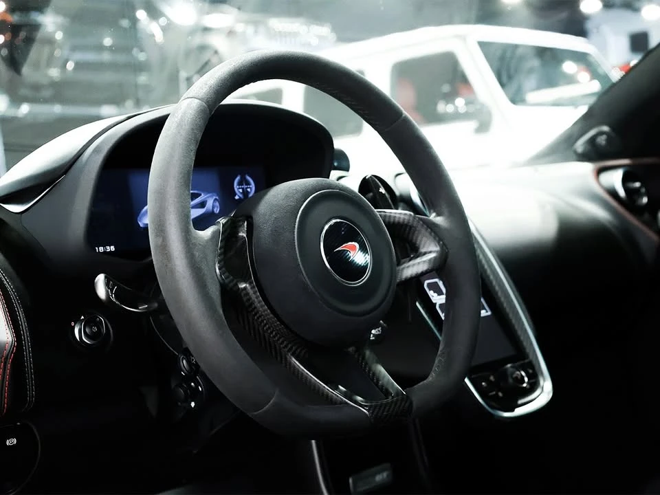 2018 McLaren 570GT - Image 16 of 20