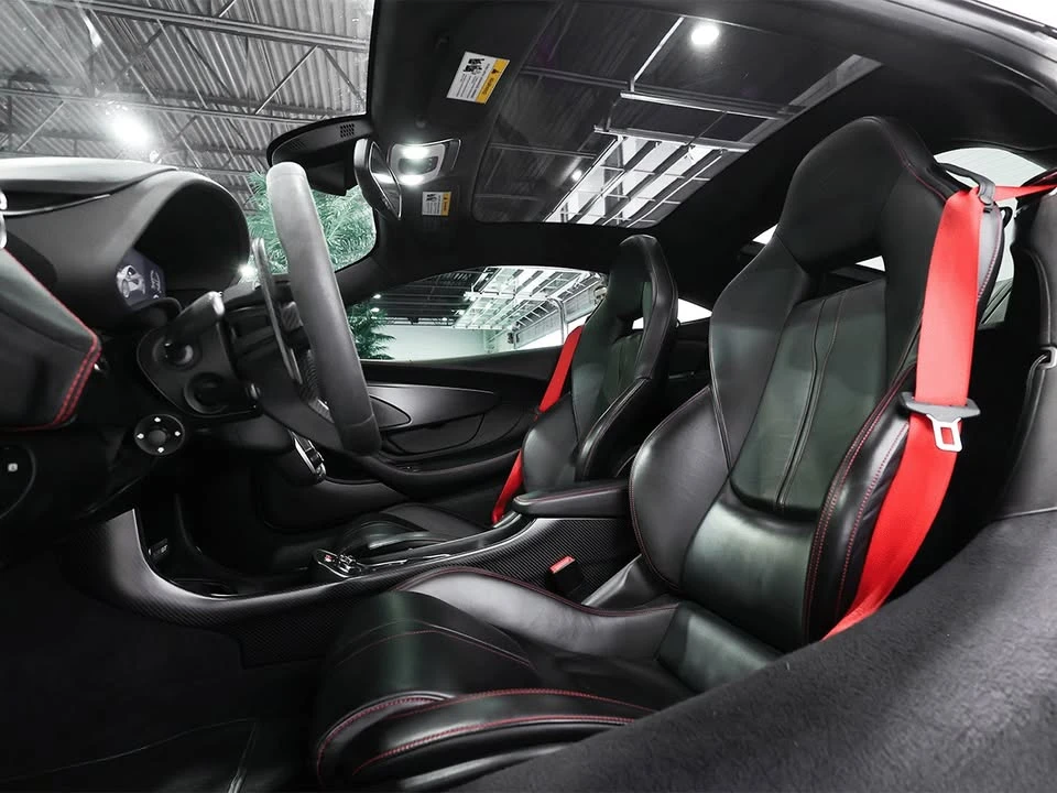 2018 McLaren 570GT - Image 14 of 20