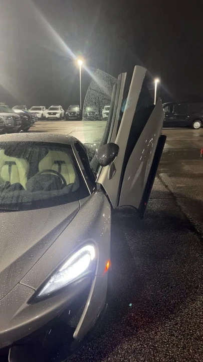 2018 McLaren 570S - Image 6 of 7