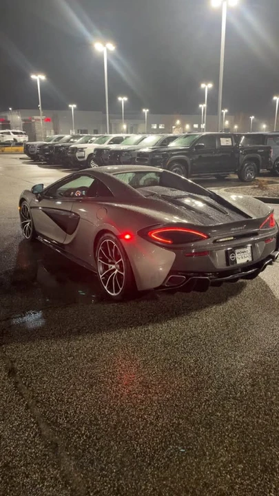 2018 McLaren 570S - Image 4 of 7