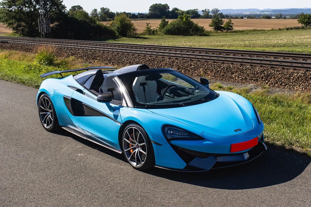 2018 McLaren 570S Spider - Image 12 of 31