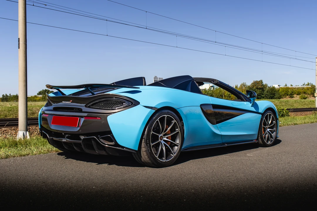 2018 McLaren 570S Spider - Image 5 of 31