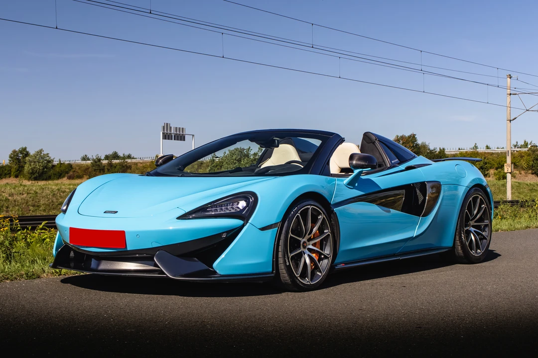 2018 McLaren 570S Spider - Image 9 of 31