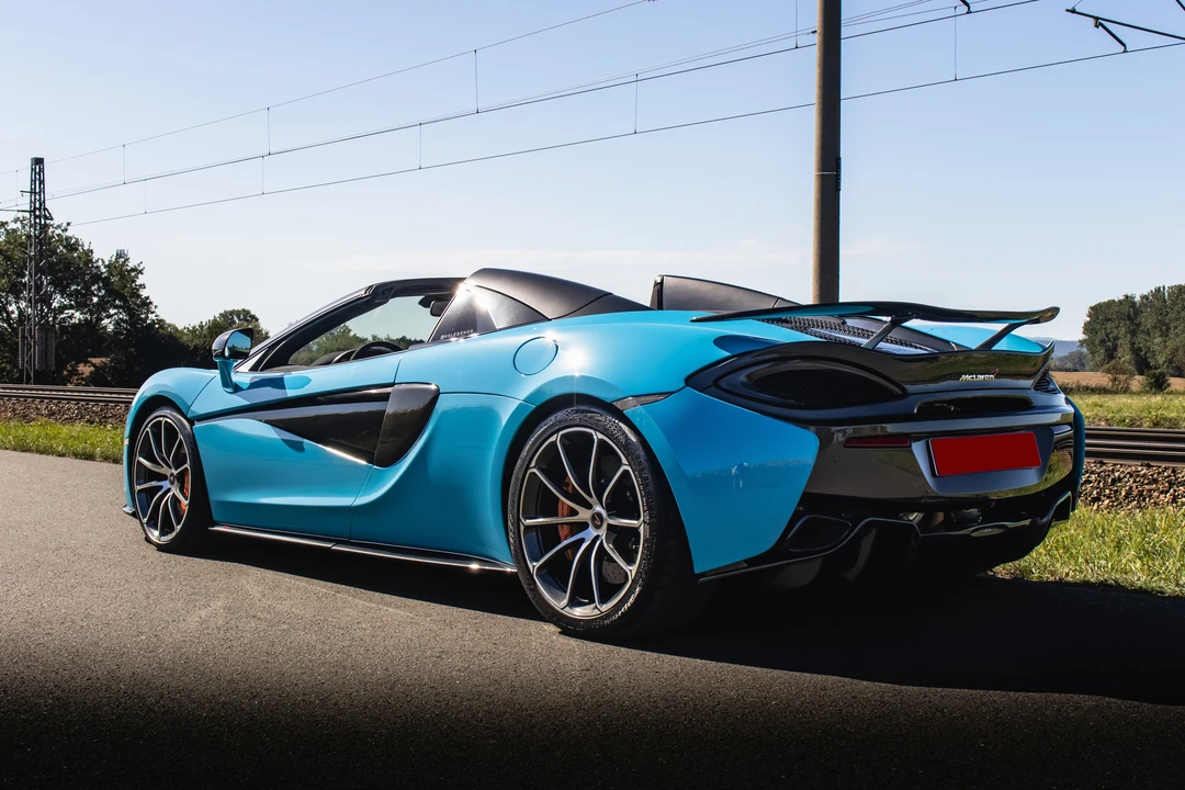 2018 McLaren 570S Spider - Image 7 of 31