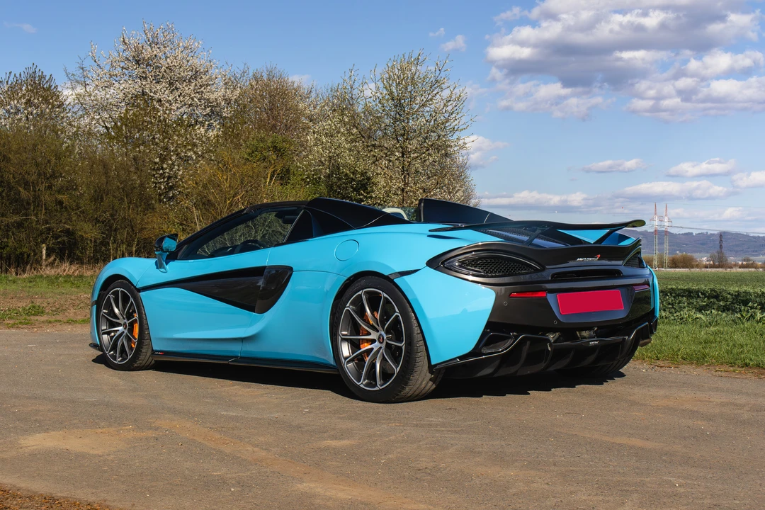 2018 McLaren 570S Spider - Image 21 of 31