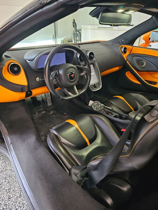 2018 McLaren 570S Spider - Image 5 of 5