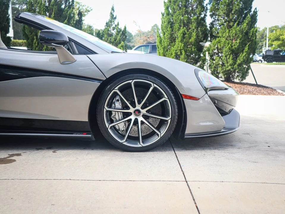 2018 McLaren 570S Spider - Image 5 of 20