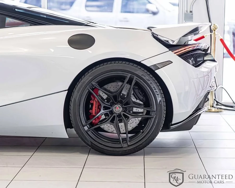 2018 McLaren 720S - Image 5 of 14