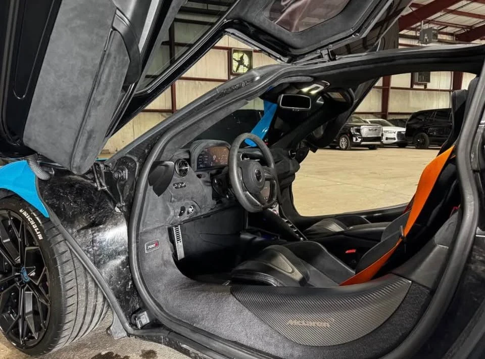 2018 McLaren 720S - Image 2 of 5